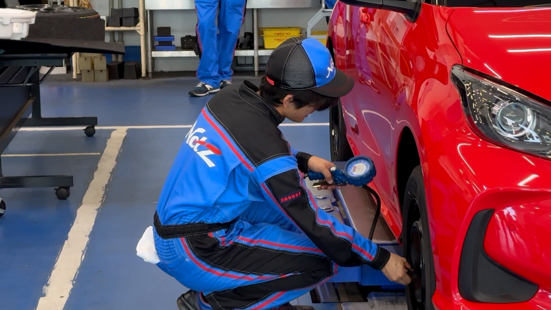 熊本県玉名市×自動車整備士】トヨタディーラー/年間休日110日！週2回