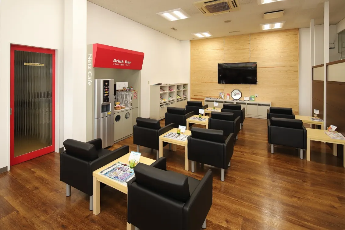 ネッツトヨタ和歌山_有田店_内観