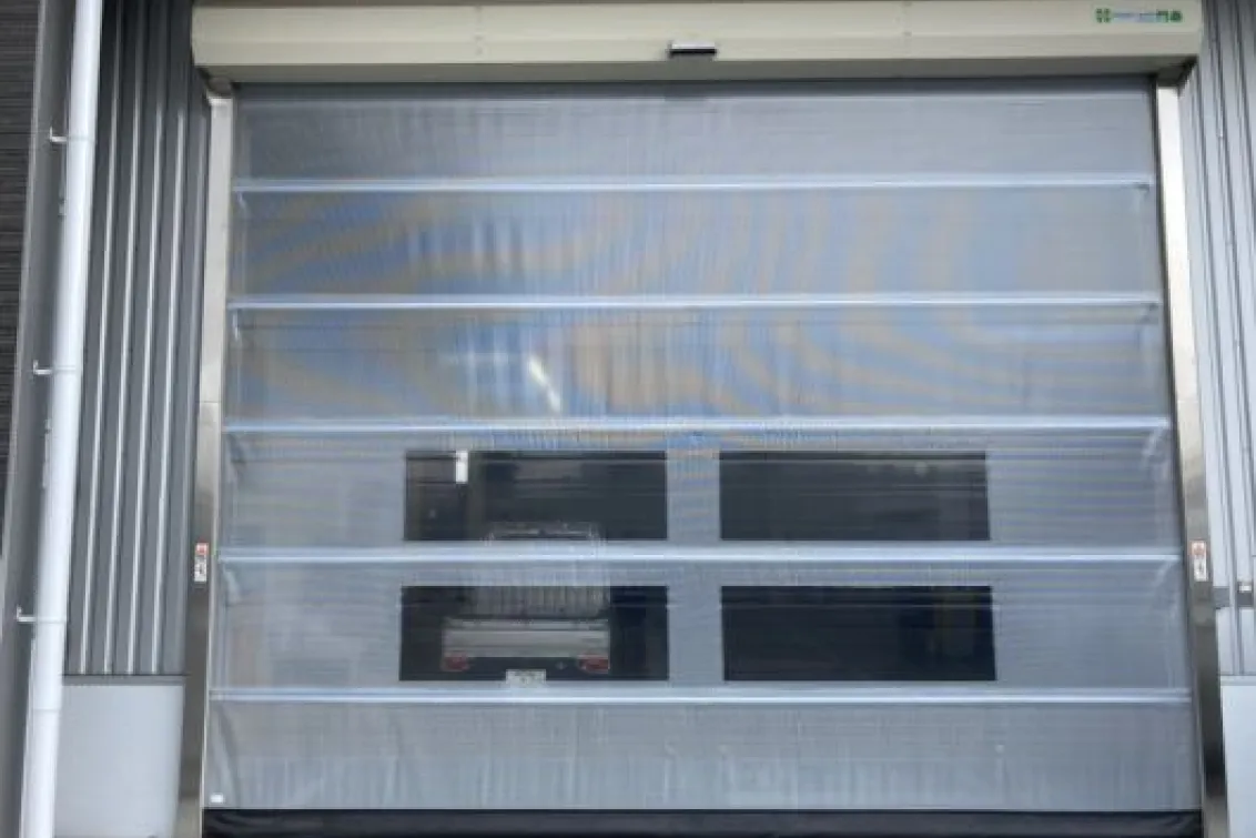 ネッツトヨタゾナ神戸株式会社_三木店_整備場2