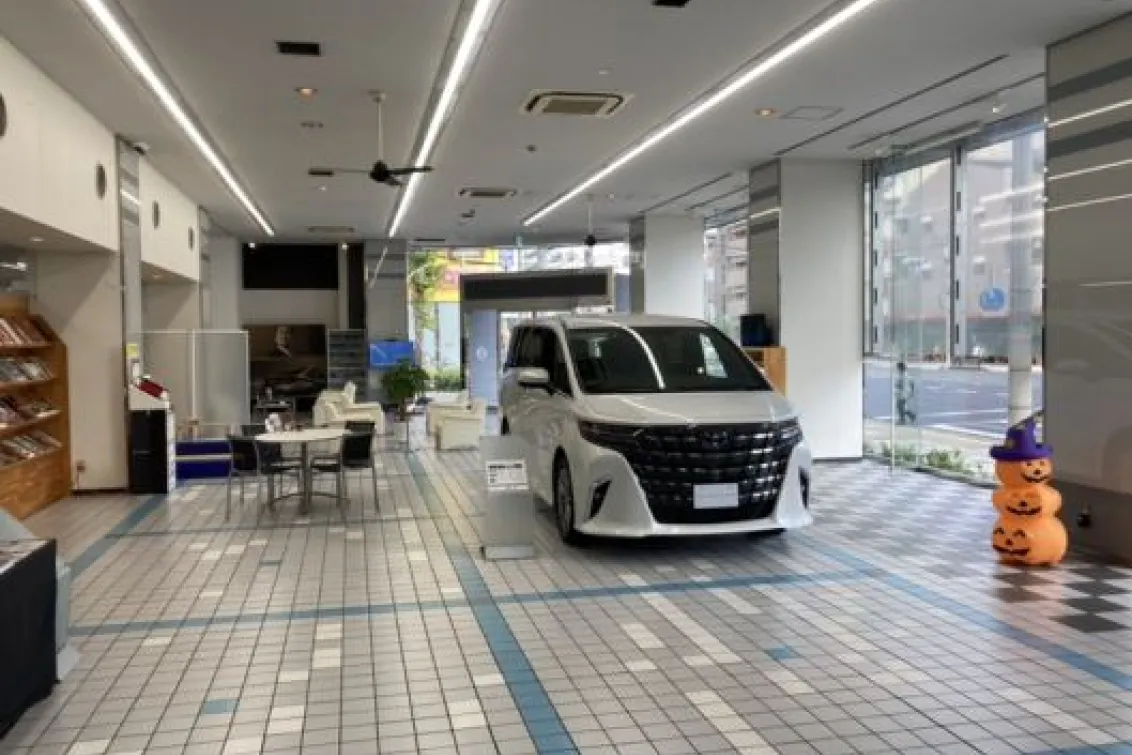 ネッツトヨタゾナ神戸株式会社_六甲店_整備場3