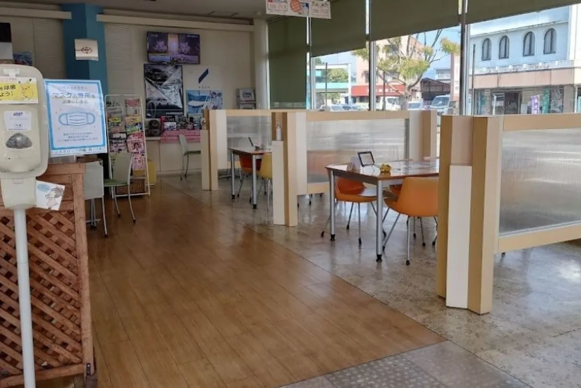 宮崎トヨタ自動車株式会社＿カローラ宮崎 日南店＿店内