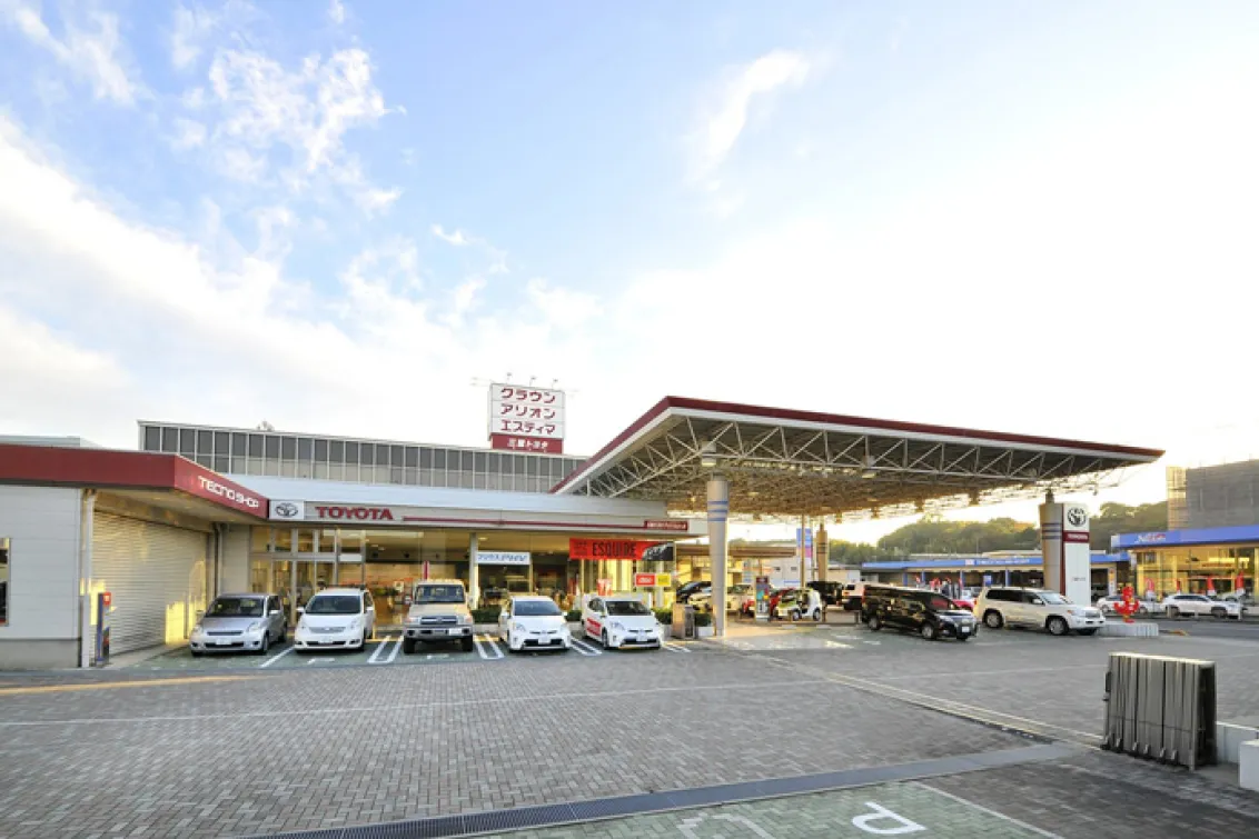 三重トヨタ自動車株式会社_本店_外観
