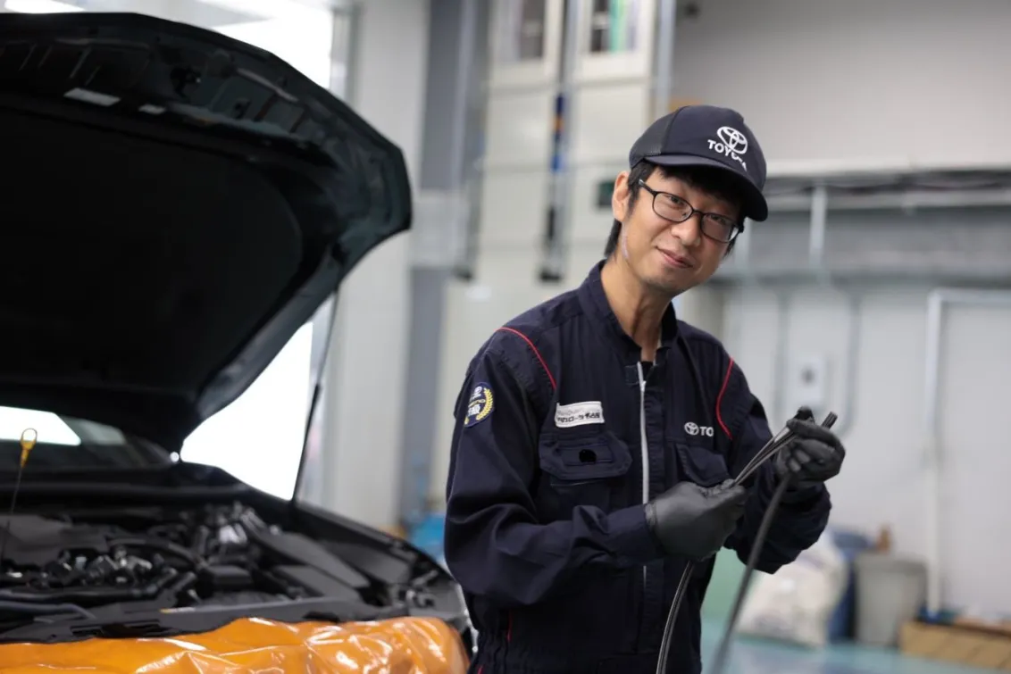 トヨタカローラ名古屋株式会社_大府店_スタッフ