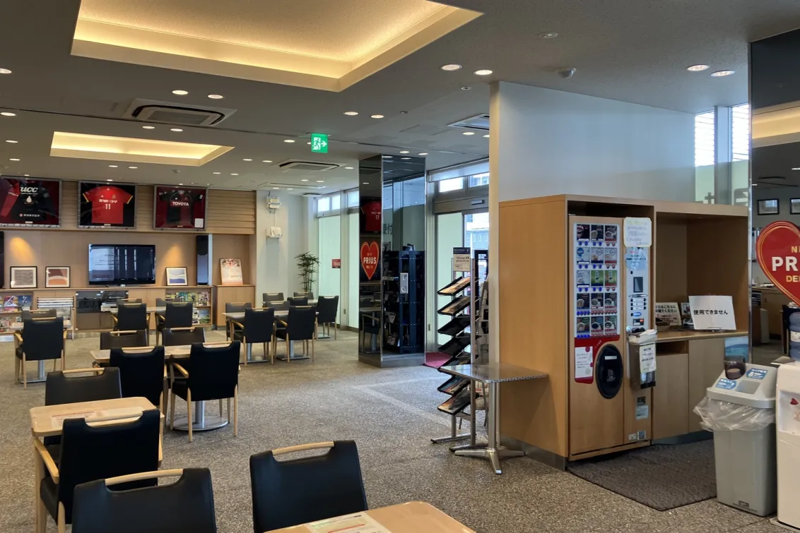 愛知トヨタ 株式会社ATグループ_豊田下市場店_内観2