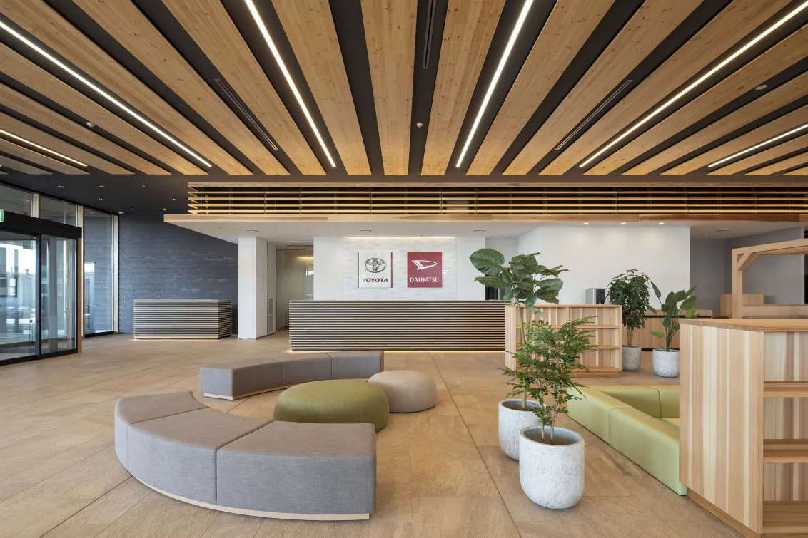 愛知トヨタ 株式会社ATグループ_豊橋下地店_内観3