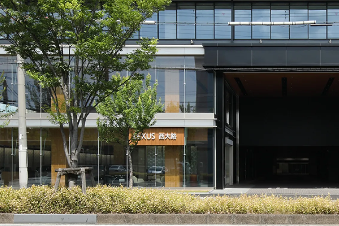 京都トヨペット_レクサス西大路店_店舗外観