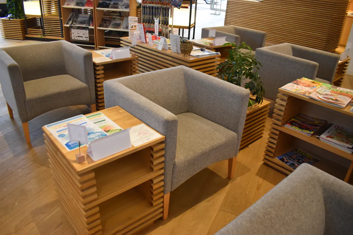 トヨタモビリティ富山株式会社_小杉_店舗内観2