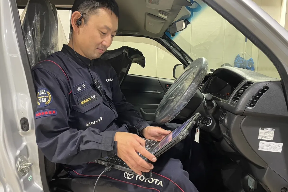 栃木トヨタ自動車株式会社_西那須野店_整備風景2