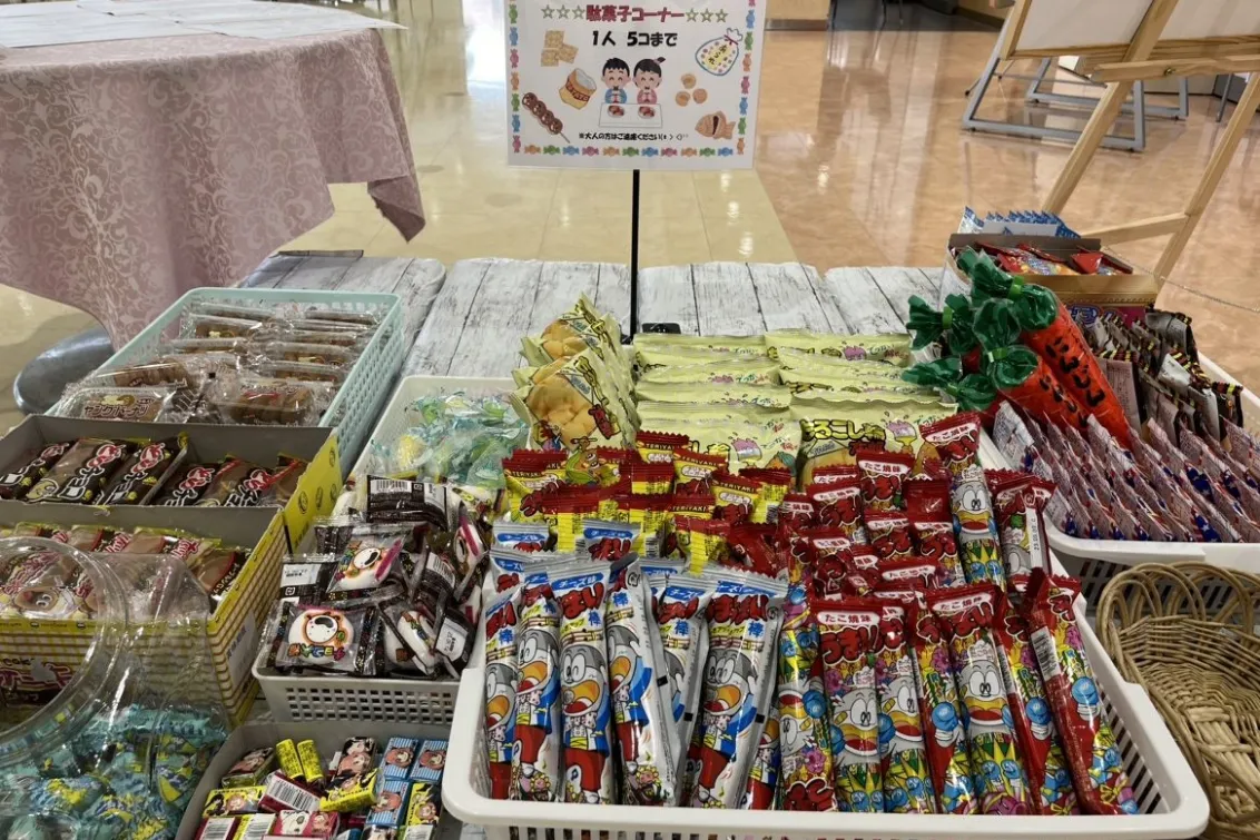 栃木トヨタ自動車株式会社_佐野店_店舗内観2