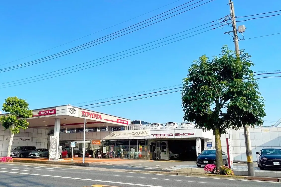 栃木トヨタ自動車_新町店_写真2