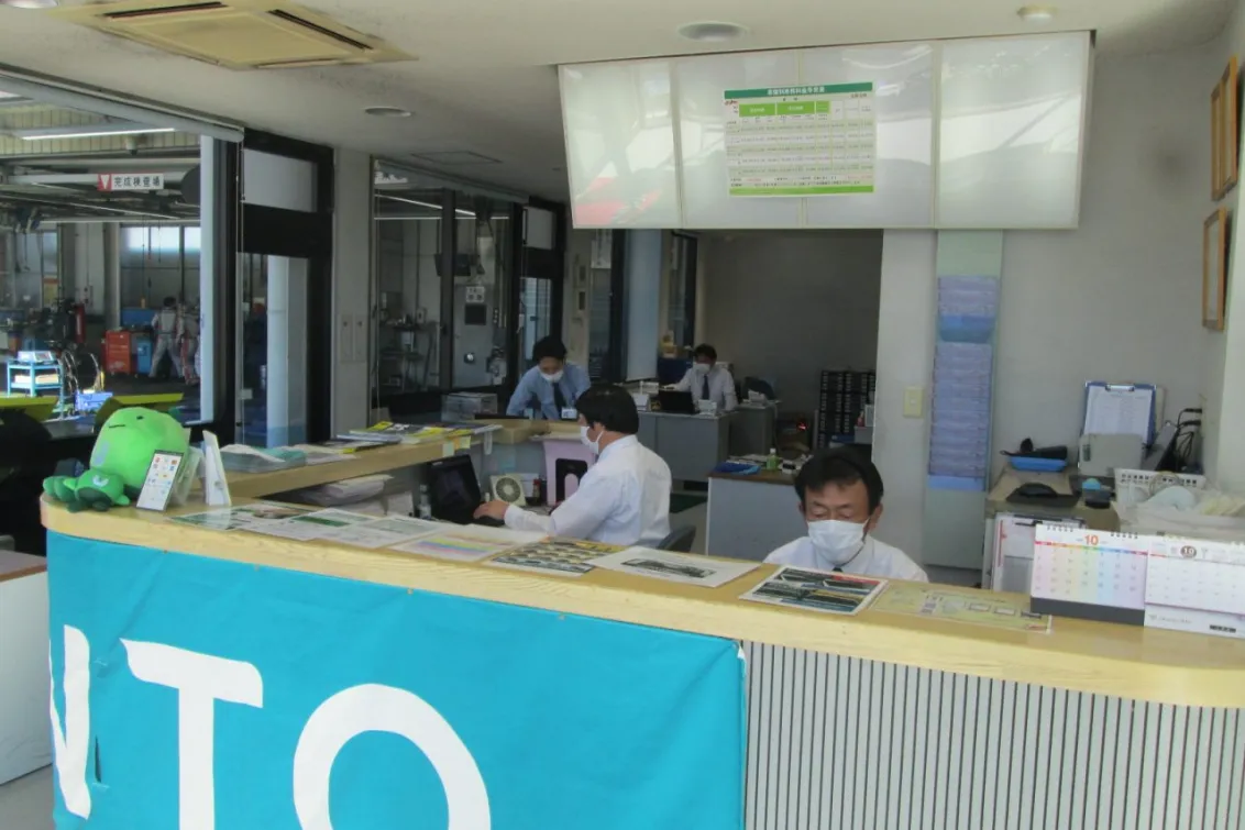 長野トヨタ自動車株式会社_上田中央店_内観
