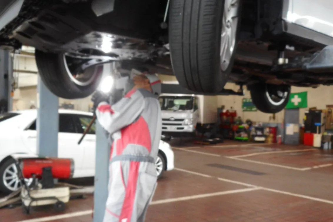 長野トヨタ自動車株式会社_小諸サービスサテライト_スタッフ2