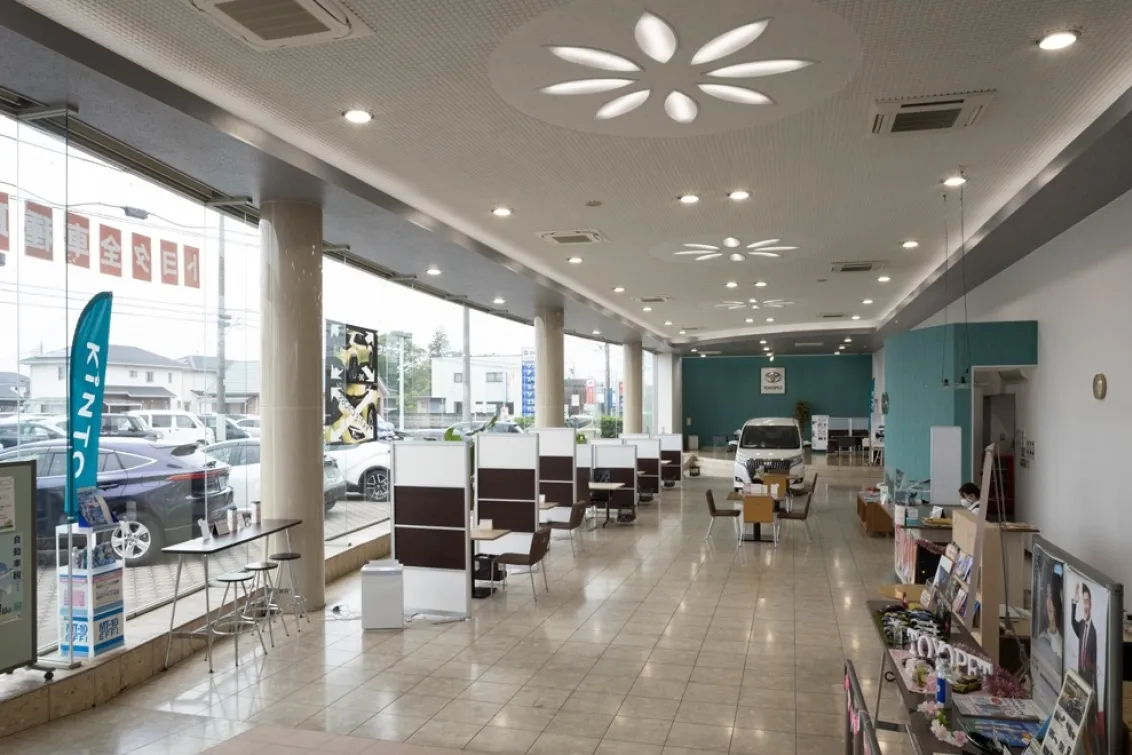 栃木トヨペット株式会社_佐野店_店舗内装