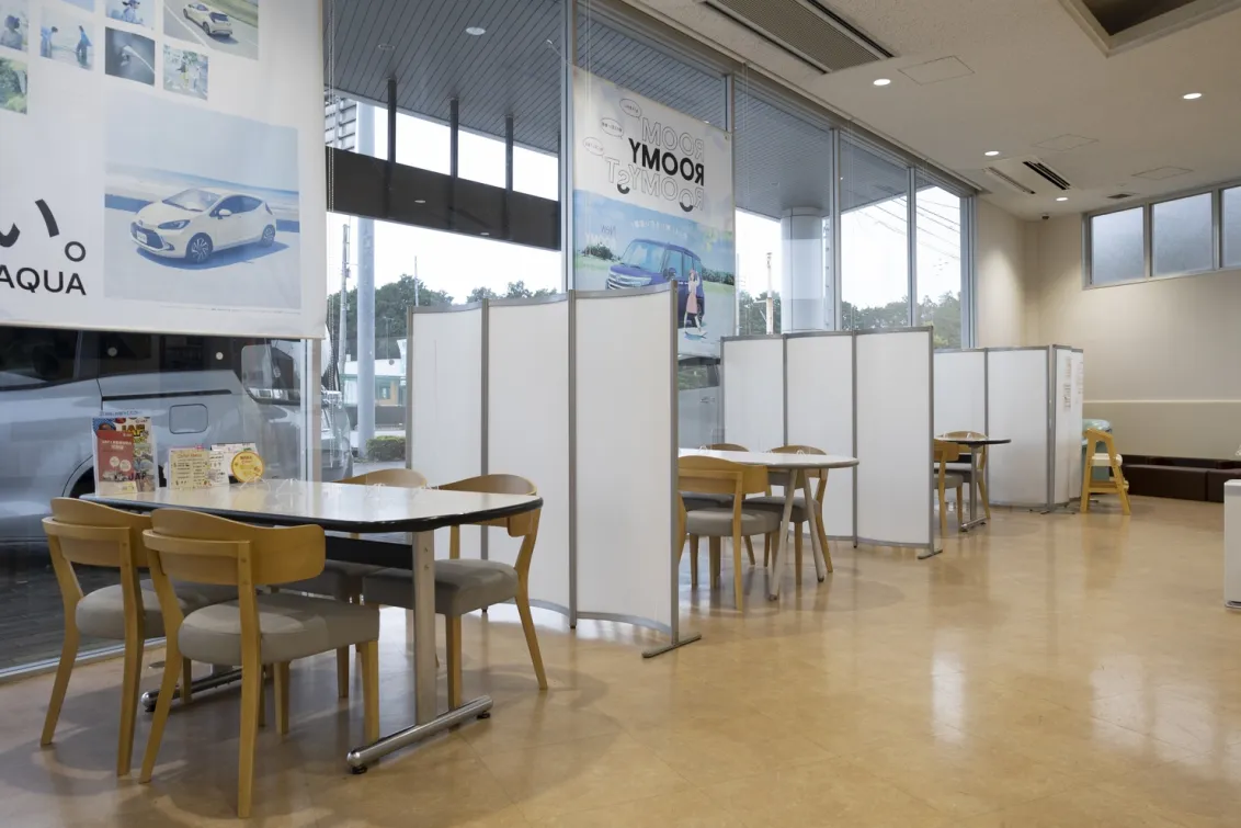 栃木トヨペット株式会社_真岡店_店舗内装