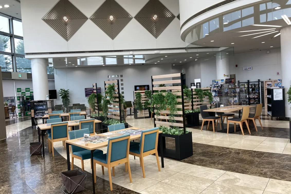 仙台トヨペット株式会社_本社_店内