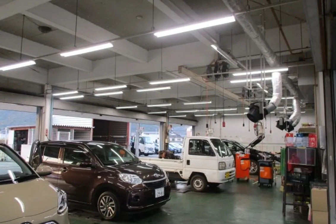 トヨタカローラ岡山_工場