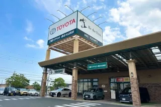 三重トヨペット株式会社_桑名大山田店_店舗外観