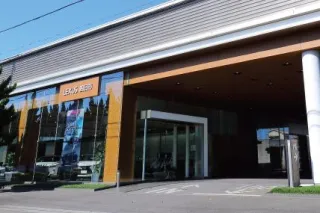 三重トヨペット株式会社_レクサス四日市_店舗外観