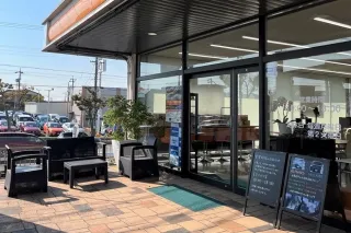 トヨタカローラ名古屋株式会社_岡崎上地店_外観