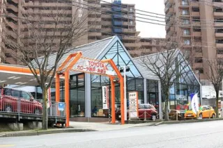 トヨタカローラ神戸株式会社 鈴蘭台店