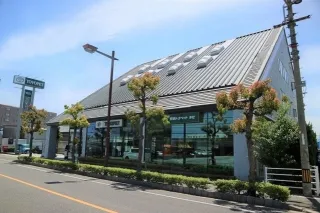 愛媛トヨペット株式会社 空港通本店