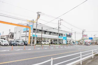 ウエインズトヨタ神奈川株式会社