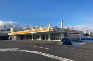 トヨタカローラ札幌_ジョイック千歳_店舗外観