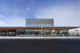山形トヨタ自動車株式会社_本社_店舗外観