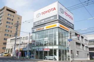 トヨタカローラ札幌_ジョイック澄川_店舗外観