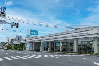 ウエインズトヨタ神奈川株式会社