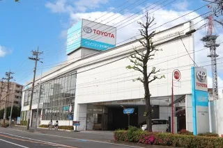 ウエインズトヨタ神奈川株式会社