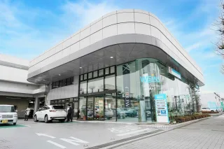 ウエインズトヨタ神奈川株式会社