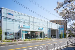 ウエインズトヨタ神奈川株式会社