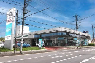 ウエインズトヨタ神奈川株式会社