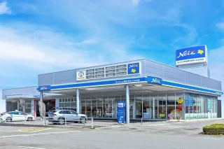 トヨタ_ネッツトヨタ群馬株式会社_安中いたはな店_外観