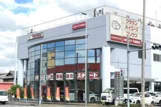 大阪トヨタＮｏｒｔｈ株式会社＿１６３緑地北店＿店舗外観