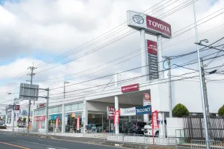 大阪トヨタNorth株式会社＿サンテラス箕面店＿店舗外観