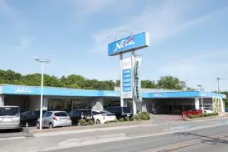 ネッツトヨタノヴェル三重株式会社_ネオポリス店
