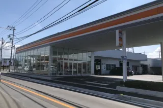 トヨタカローラ山梨株式会社 昭和店　店舗外観