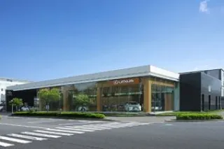 鹿児島トヨタ自動車株式会社_レクサス天保山_写真1