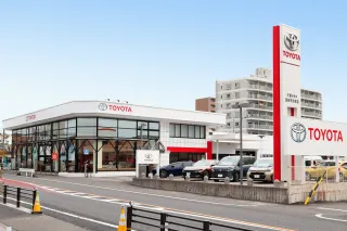 三重トヨタ自動車株式会社_四日市羽津店_外観