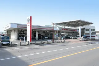 三重トヨタ自動車株式会社_日永店_外観