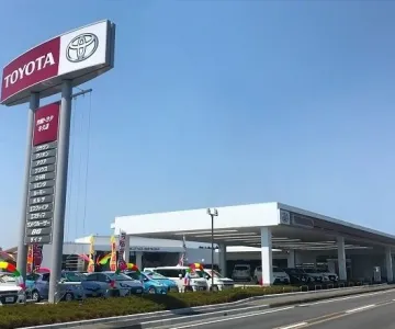 茨城トヨタ自動車株式会社_牛久店_店舗外観