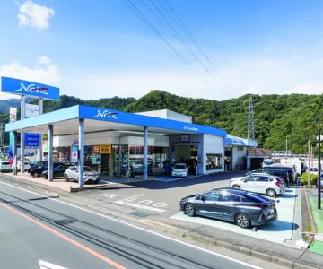 ネッツトヨタ山梨株式会社_都留店_店舗外観