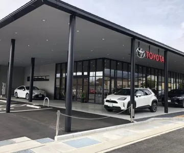 トヨタカローラ山梨株式会社 甲斐アルプス店