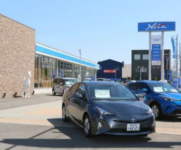 ネッツトヨタ和歌山_国体道路店_外観