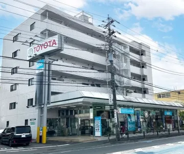 ウエインズトヨタ神奈川株式会社