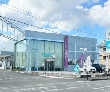 ウエインズトヨタ神奈川株式会社