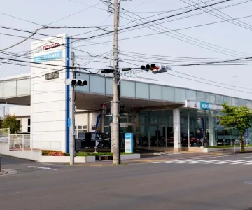 ウエインズトヨタ神奈川株式会社