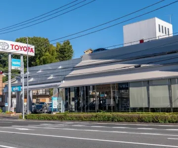 ウエインズトヨタ神奈川株式会社